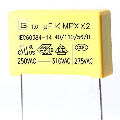 105K X2 সেফটি ক্যাপাসিটর 1.0Uf চমৎকার শিখা প্রতিরোধক বৈশিষ্ট্যের সাথে P22.5MM